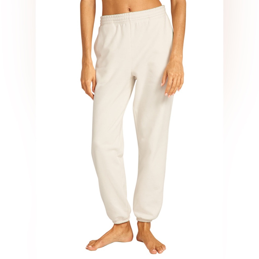 Beyond Yoga
On The Go Jogger